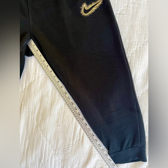 ✨ Nike Gold Swoosh Joggers DX6447-010 | Black 1X | Streetwear 🔥 - Picture 11 of 11